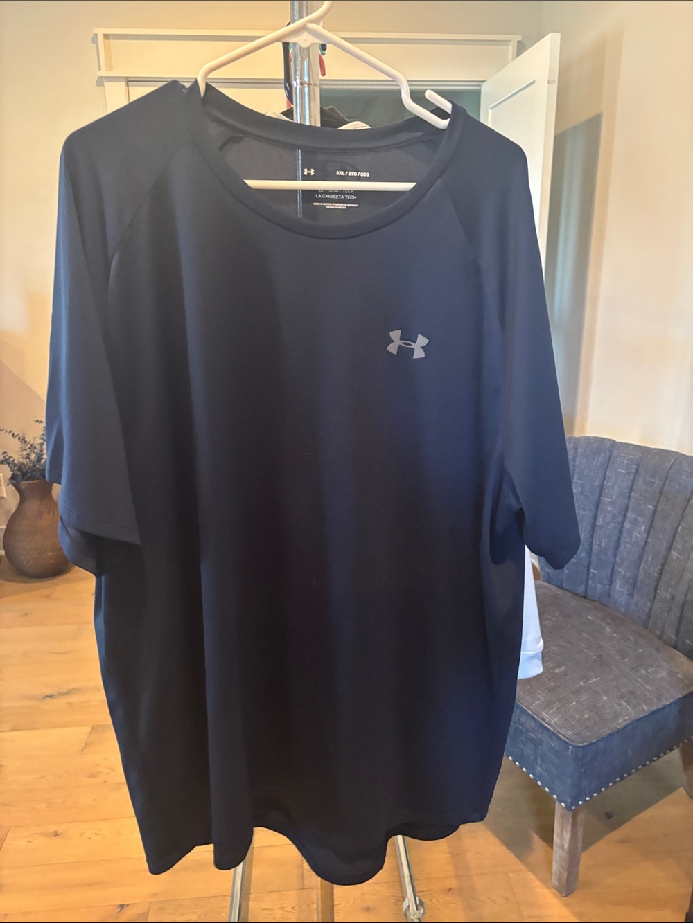 Under Armour Men’s Navy Blue Short-Sleeve Performance Tee